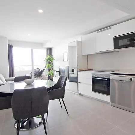 Global Properties, 5 Personas Con Terraza Canet d'En Berenguer
