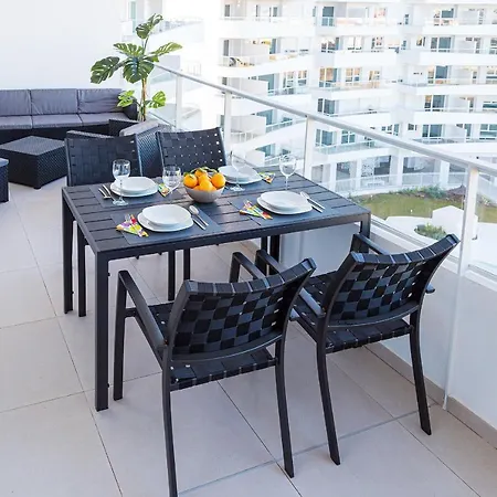 Global Properties, 5 Personas Con Terraza Appartement *