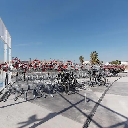 Apartment Global Properties, 5 Personas Con Terraza