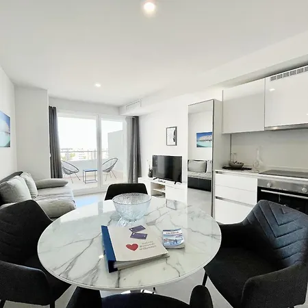 Global Properties, 5 Personas Con Terraza Canet d'En Berenguer
