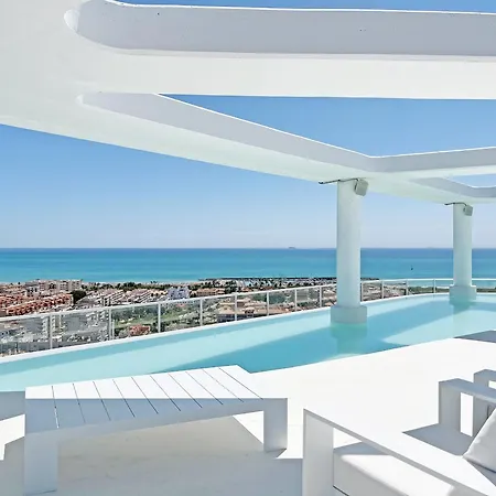 Global Properties, 5 Personas Con Terraza Apartment
